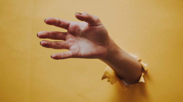 Pourquoi les adultes émergents inexpérimentés sexuellement sont-ils stigmatisés?