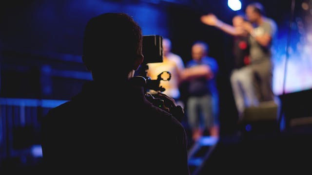 Les mutations du service public médiatique : quelle est la place du public dans les discours et les pratiques de Radio-Canada?